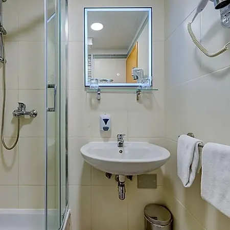 Pax Hotel