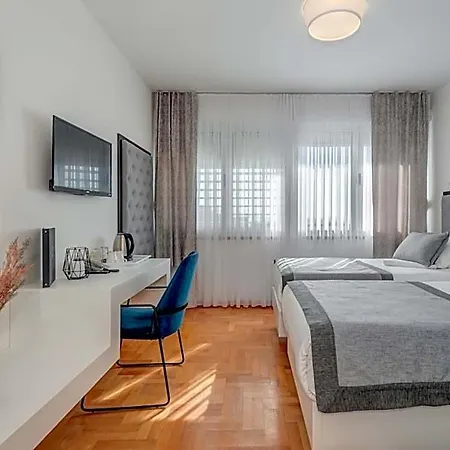 Pax Hotel 3*