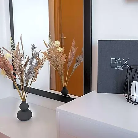 Hotel Pax 3*
